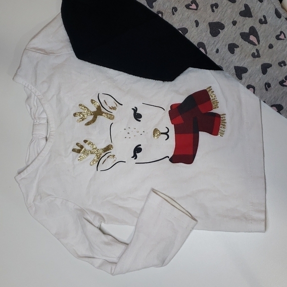 5/$30 CARTER'S Reindeer Holiday Long Sleeve + Heart Leopard Leggings + Cardigan - Picture 4 of 6